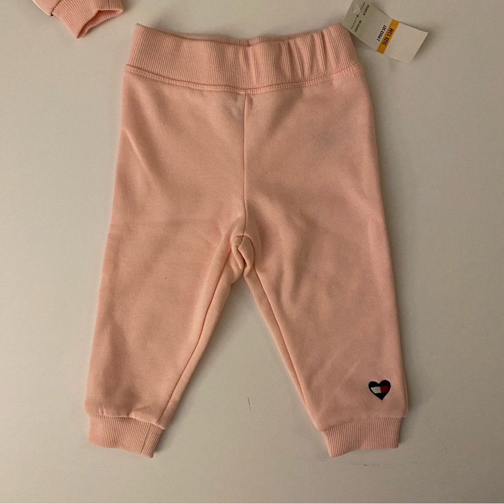 Tommy Hilfiger 2 Piece Sweatsuit set Size 12M Rhinestone heart New With Tags! - Picture 6 of 8